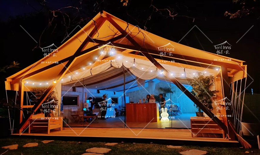 星空帐篷酒店：在自然怀抱中邂逅浪漫与奢华